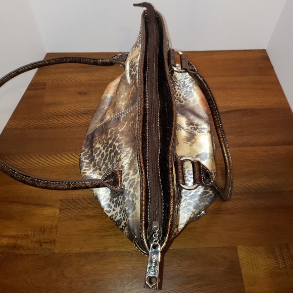 Large Reflections Purse - Picture 10 of 11
